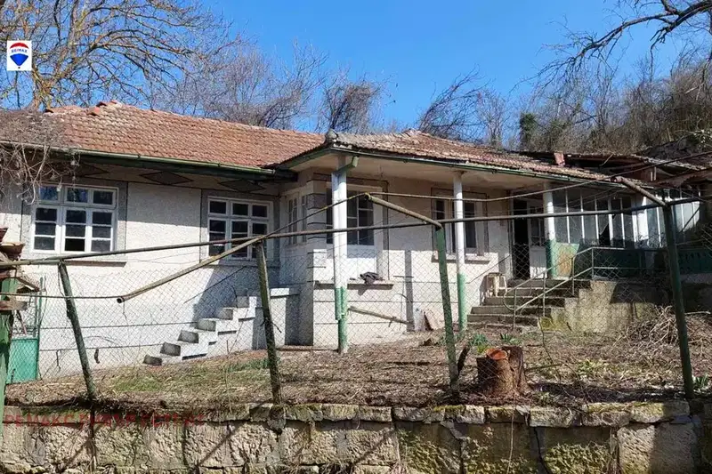 House in Oblast Ruse, Cherven