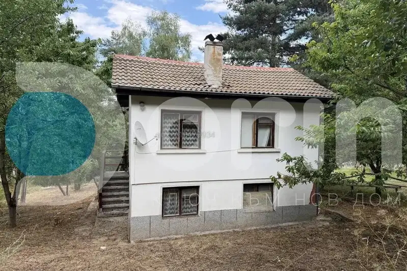 Къща в Пловдив, с. Дедево