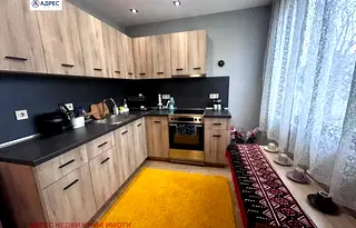 Къща във Велико Търново, с. Добри дял
