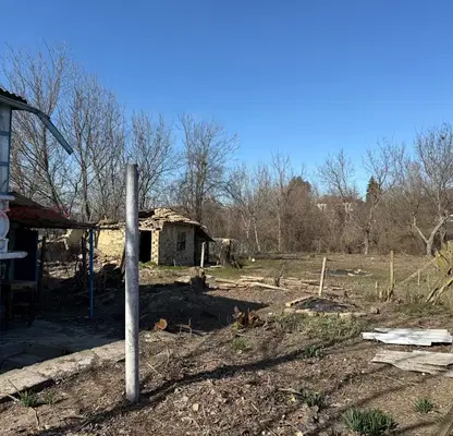 Снимка 4 — Двуетажна къща с двор в с. Добри дял, област Велико Търново