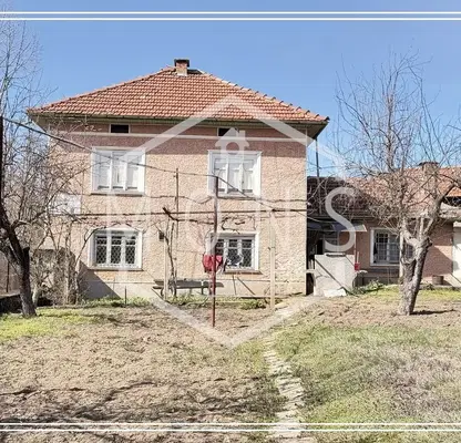 Photo 2 — House in Oblast Gabrovo, Dobromirka