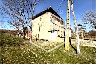 Къща в Габрово, с. Добромирка