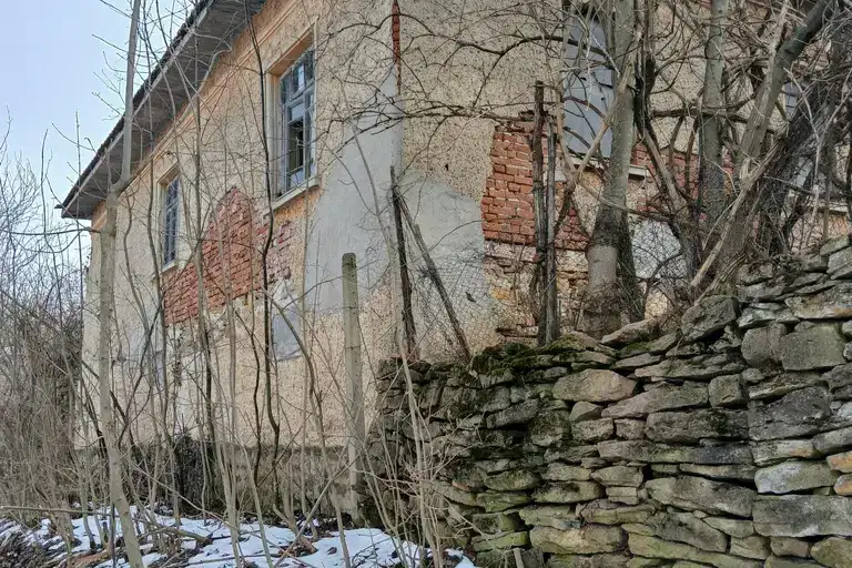 House in Oblast Gabrovo, Dobromirka