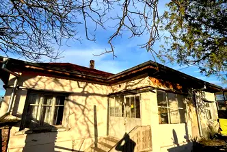 Къща в Хасково, с. Долно Белево