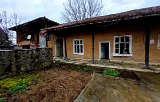 Къща в Шумен, с. Драгоево