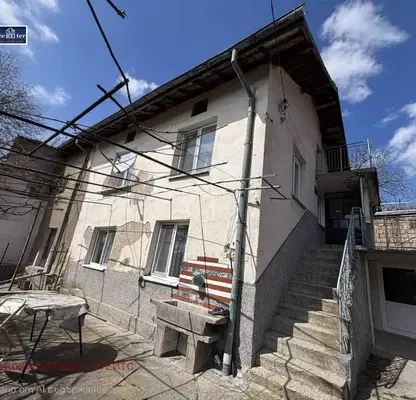 Photo 2 — House in Oblast Pernik, Dren