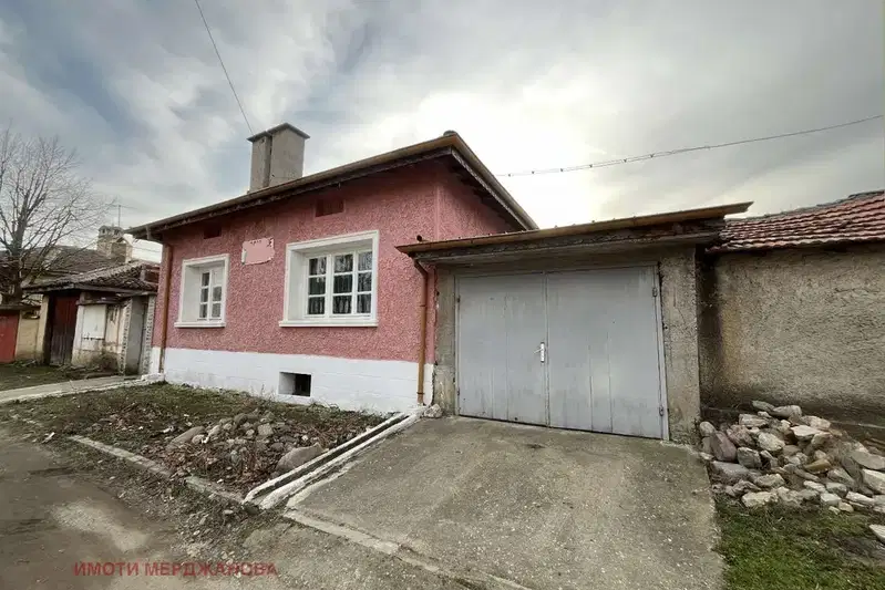 House in Oblast Stara Zagora, Dybovo