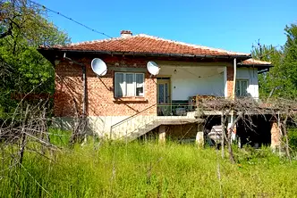 Къща във Варна, с. Дъбравино