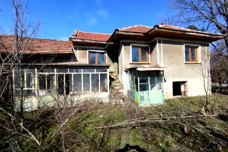 Къща в Русе, с. Екзарх Йосиф