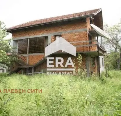 Снимка 4 — Къща с три сгради и двор в с. Еница, област Плевен