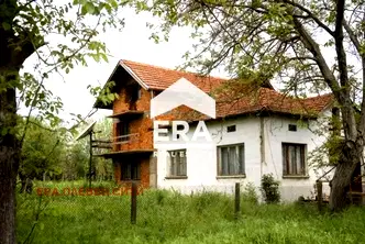 Къща в Плевен, с. Еница