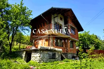 Къща в Перник, с. Филиповци
