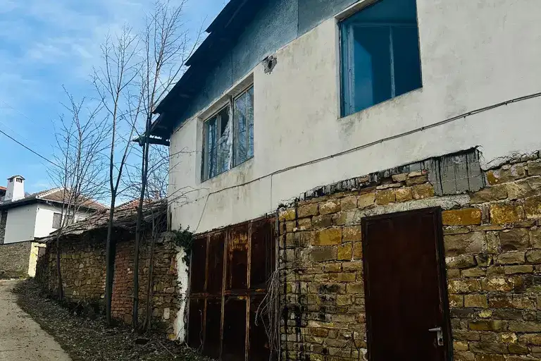 Къща в Габрово, с. Геша