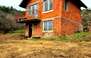Къща в Кюстендил, с. Горна Брестница