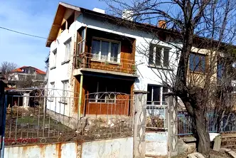 Къща в София, с. Горни Окол