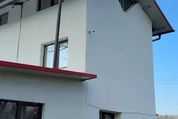 Къща в Монтана, с. Горно Озирово