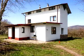 Къща в Монтана, с. Горно Озирово
