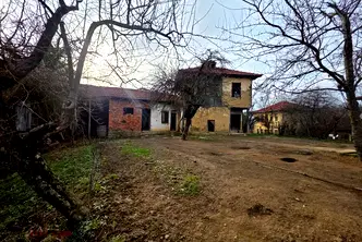 Къща в Ловеч, с. Горно трапе