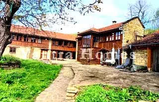 Къща в Габрово, с. Гостилица