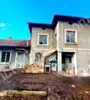 Къща във Велико Търново, с. Градина
