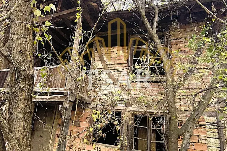 Къща в Габрово, с. Градище