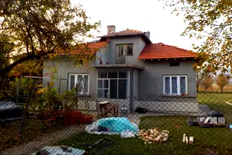 Къща в Габрово, с. Градница