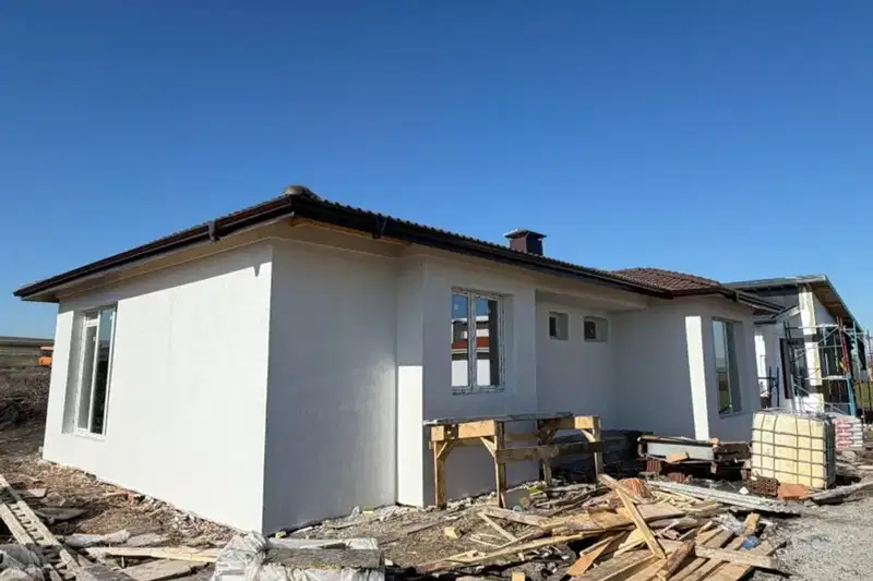 House in област София, Gurmazovo