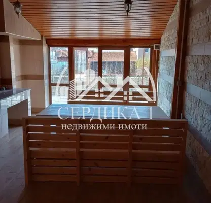 Снимка 3 — Двуетажна къща с 5 спални в с. Гърмен, обл. Благоевград