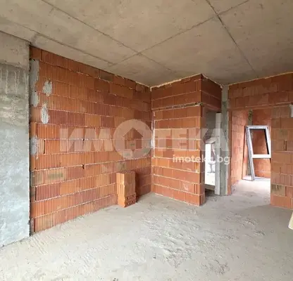 Photo 4 — House in Ivanyane