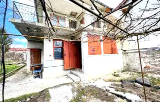 Къща във Варна, с. Изворско