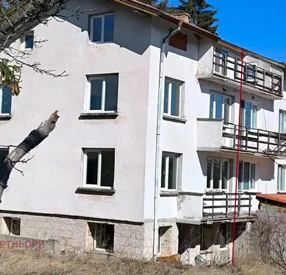 Photo 2 — House in Jeleznica
