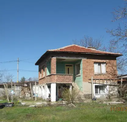 Снимка 2 — Къща в Пазарджик, с. Карабунар