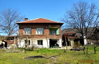 Къща в Пазарджик, с. Карабунар