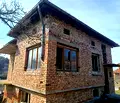 Снимка 2 — Къща в Ловеч, с. Карлуково