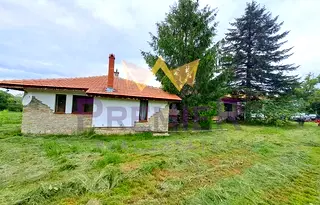 Къща във Варна, с. Китен