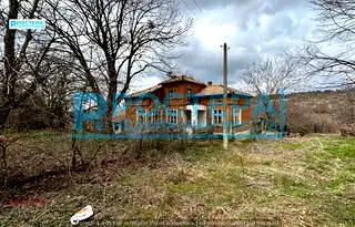 Къща в Търговище, с. Китино