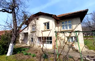 Къща в Габрово, с. Кормянско