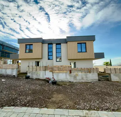 Photo 2 — House in Oblast Burgas, Kosharica