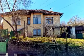 Къща в Бургас, с. Кости