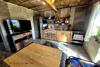 Къща във Варна, с. Кривини