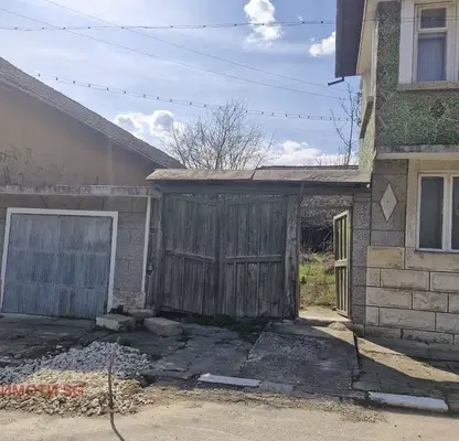 Снимка 3 — Къща в Русе, с. Кривня