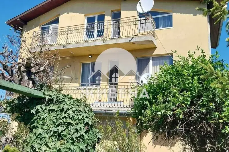 House in Oblast Varna, Kumanovo