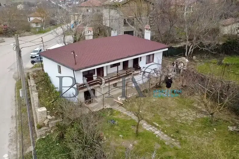Къща във Варна, с. Куманово