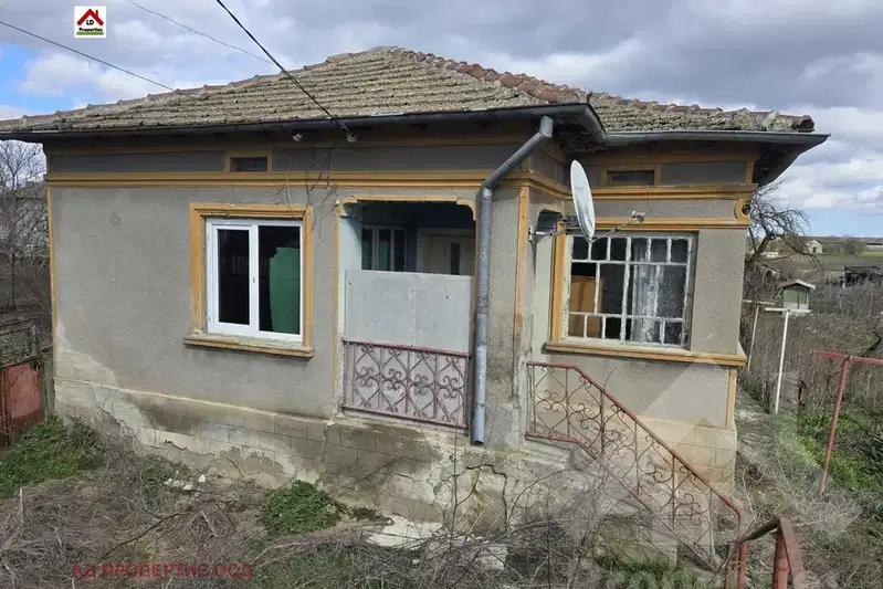 House in Dobrich, Lyulyakovo