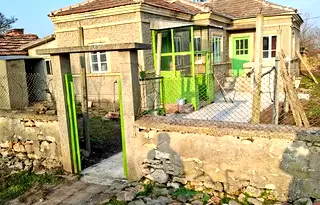 Къща в Добрич, с. Малина