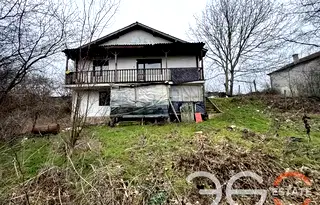 Къща във Варна, с. Николаевка