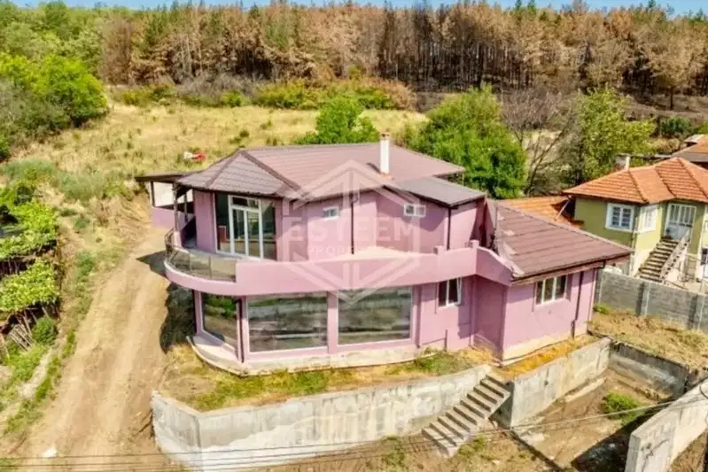House in Oblast Ruse, Nikolovo