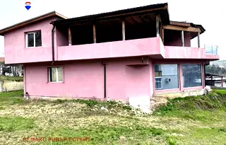 Къща в Русе, с. Николово