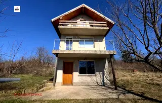 Къща в Русе, с. Николово