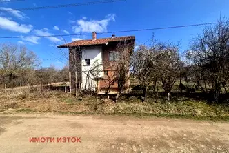 Къща в Перник, с. Ноевци